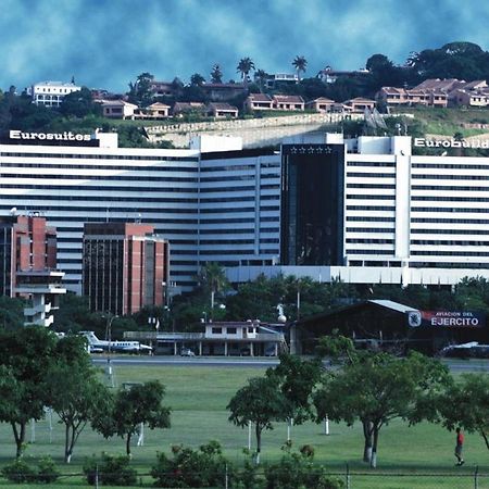 Eurobuilding Hotel & Suites Caracas Kültér fotó The University of Pretoria's Faculty of Law