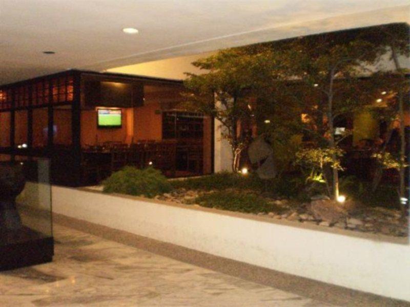 Eurobuilding Hotel & Suites Caracas Kültér fotó The interior of the hotel